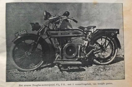 Douglas, 1915 (Het Motorrijwiel van 13-8-1915) 