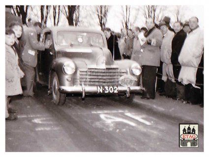 N-302 Vauxhall in Brabant Grensrit 1951 (foto Hein de Groot sr; collectie ETAG)