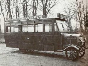 Bus of tram? (bron: Busbriefbode.nl)