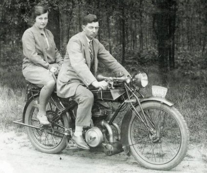 3 PK Lady motorfiets, c. 1926.