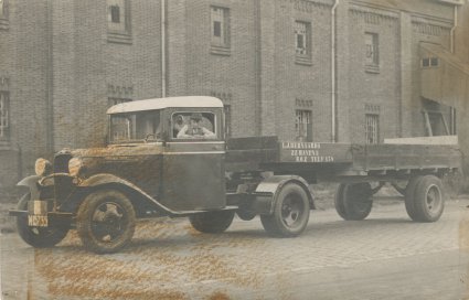 Chevrolet truck met oplegger, 1938.
