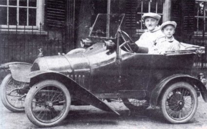 Peugeot BéBé (bron: Een eeuw vooruit)