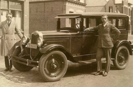 Chevrolet, c. 1930 (collectie Heemkundekring 'De Heerlijckheijd Nispen')