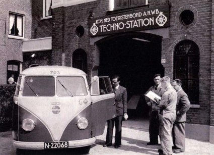 Volkswagen Transporter, c. 1950 (collectie Het Nederlandsche Kentekenarchief)