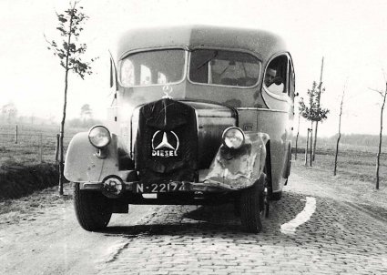 Mercedes Benz (collectie J. Bakker)