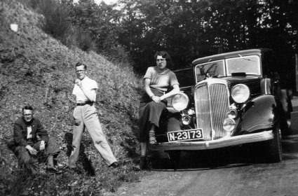 Met de Chrysler in de Ardennen, 1936 (Collectie W. van Bommel)