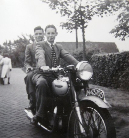 Triumph motorfiets, jaren '40.