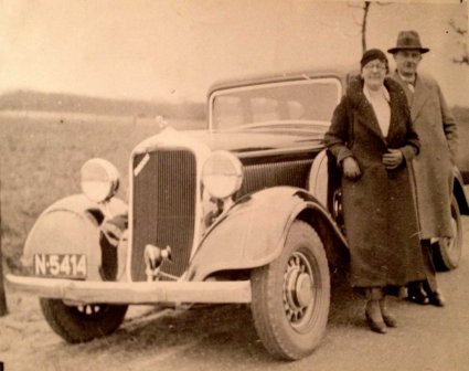 Dodge, Kerst 1934 (collectie H. Koppens)