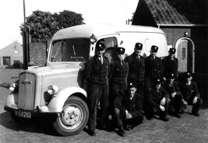 Opel, jaren '50 (Collectie A. v.d. Bend)