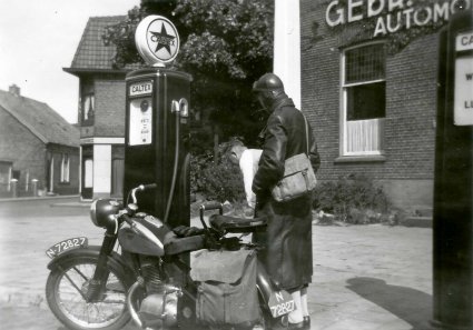 Jawa (Collectie C. Montagne)