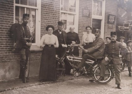 Simplex (collectie West-Brabants Archief)