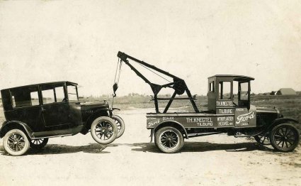Ford takelwagen, 1925 (collectie Regionaal Archief Tilburg)