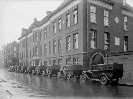 Opel (Foto: Fotopersbureau Het Zuiden; collectie Erfgoed 's-Hertogenbosch)