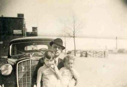 Opel Olympia, c. 1940 (collectie R. Rossmeisl)