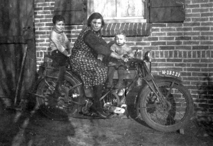 Rush motorfiets, 1921-1931