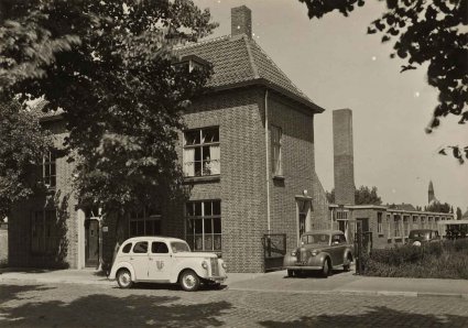 N-66233, Opel Kadett (Foto: A. Oudkerk. © G.C.M. Verheijen, Waalwijk. Bron: SALHA)