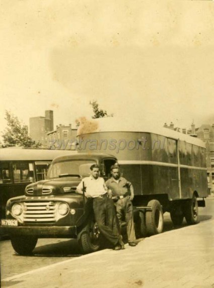 Ford (collectie ZWN Transport & Nostalgie)