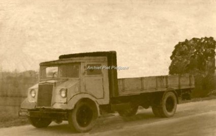 Ford (bron: Beeldbank Dinteloord)