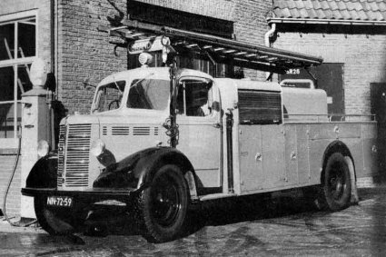 Bedford (coll. brandweervoertuigenonline)