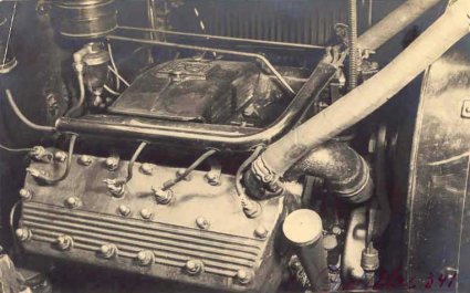 Motorblok van de Cadillac (bron: Familiearchief Otten)