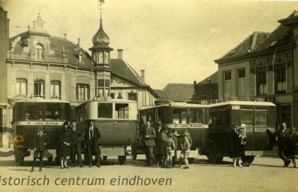 V.l.n.r.: Chevrolet 2, Ford 5, Chevrolet en Martini. Bron: collectie Hkk 'De Baronie van Cranendonck'