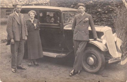 Renault (Bron: particuliere collectie)