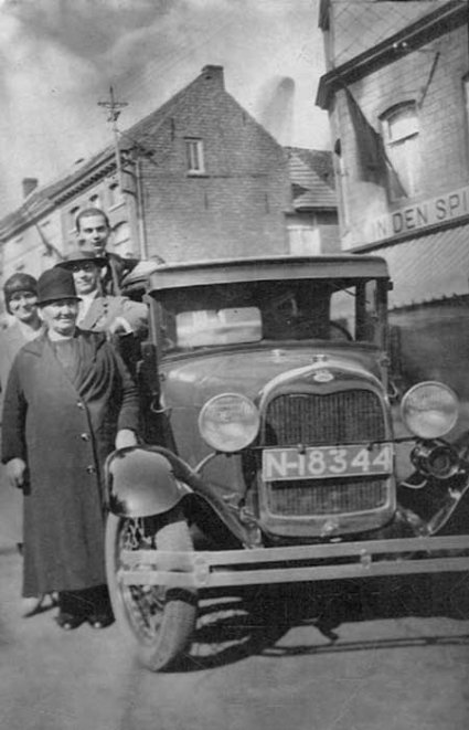 N-18344 Ford (part. coll.)