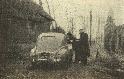 Peugeot (bron: De Auto 1953 nr. 49)