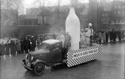 N-25572 Chevrolet (Fotopersbureau Het Zuiden. Bron: Erfgoed 's-Hertogenbosch)