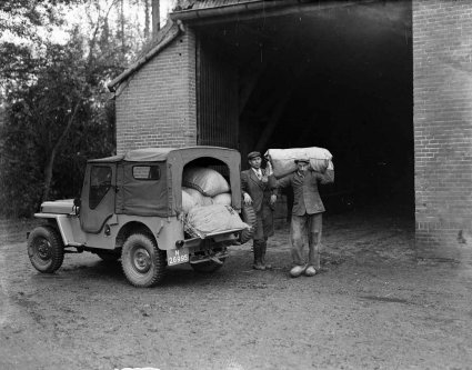 Willys-Overland (foto:  Anefo. Bron: coll. Nationaal Archief)