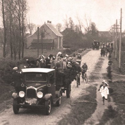 Willys-Overland (Bron: Jaarboek De Honderd Hoeven : 'Auto's, Motoren en Tractoren'; 2021)