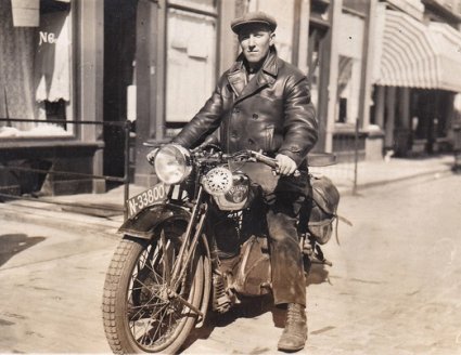Triumph (bron: Heemkundekring Felix Walter)