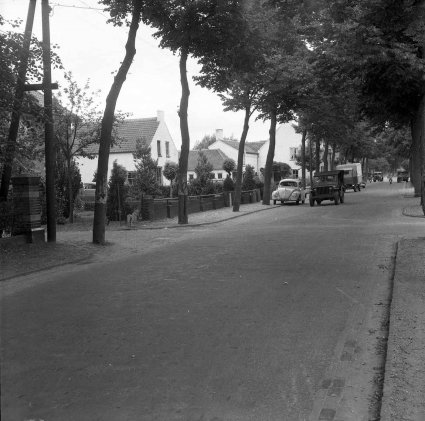 Volkswagen (Foto: Martien Hermsen; © familie Hermsen. Bron: BHIC)