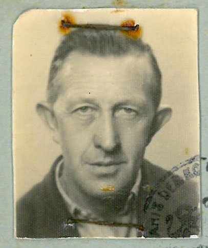 N-47388 Pasfoto van het rijbewijs (coll. B. Broekman)