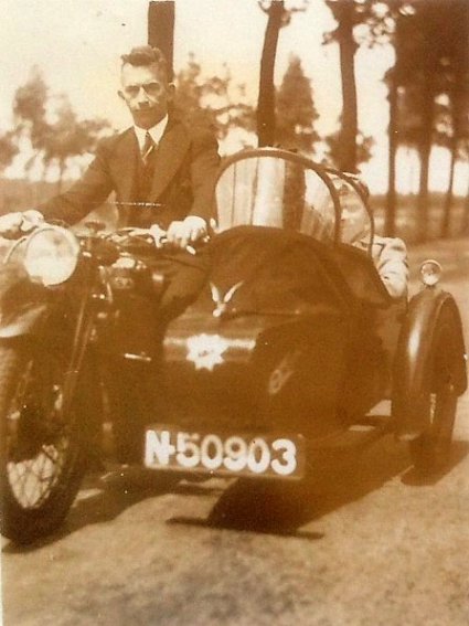 N-50903 B.S.A. (coll. L. van Roij-Lamers)