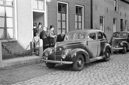 Ford (foto: D. Scholte; coll. Stadsarchief Oss)