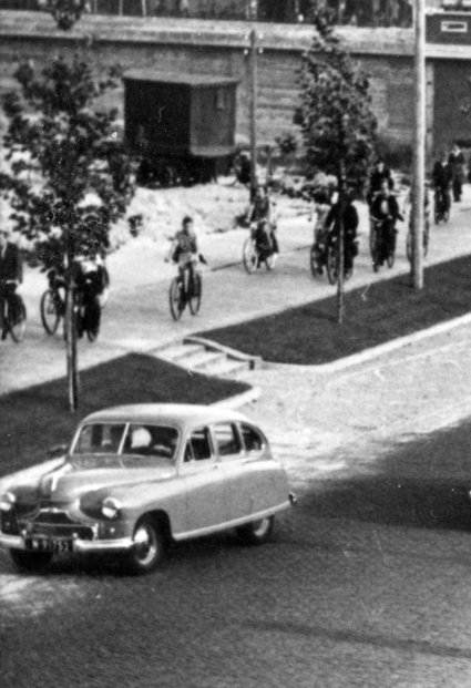 Standard Vanguard (bron: coll. K. van der Hoeven)