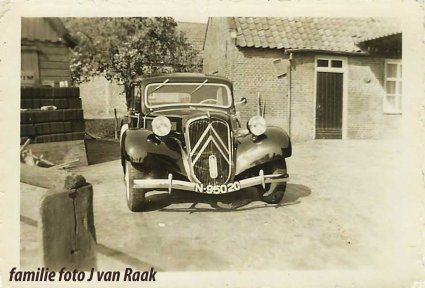 Citroën (coll. fam. J. van Raak)