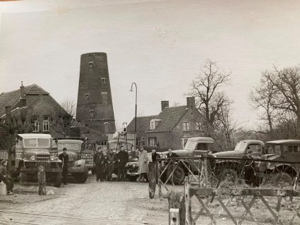 Foto 3: Chauffeurs van de firma gebr. Van Erk (foto: Jan van Erk)