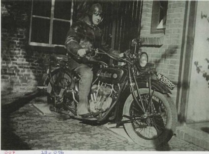 Indian (coll. Heemkundekring De Kommanderij Gemert)