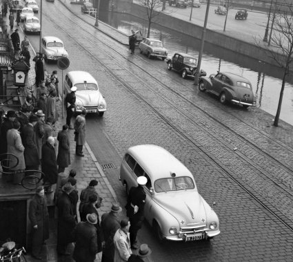 Skoda 1200 met Oostenrijks kenteken (bron: Conam, collectie Karel Vermeer)