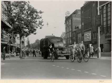 Dodge T110L (Foto: Dienst Stadsontwikkeling Den Haag. Bron: Haags Gemeentearchief)