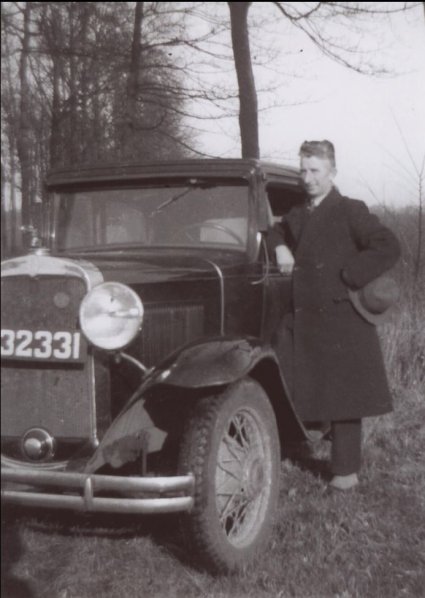 Chevrolet (Bron: collectie Heemkundekring Vehchele)