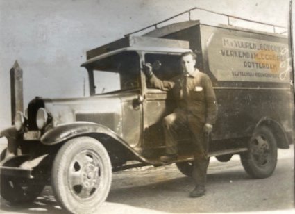 Van Vuuren bij de Chevrolet (bron: R. van Vuuren)