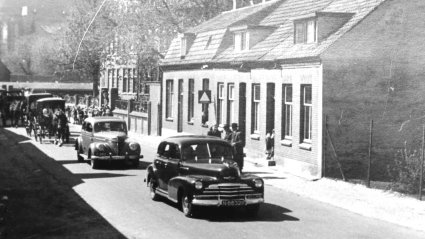 Chevrolet (bron: Venrays Museum, film Venray Herrezen)