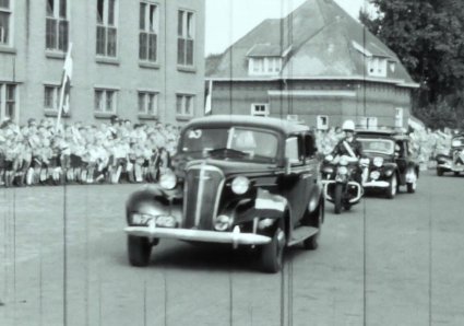 Chevrolet (Bron: film Frans van Eerd. Bron: BHIC via BrabantinBeelden, film FVANEERD-02, 17:02)