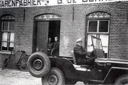 Jeep (bron: collectie Familie De Bekker-Wijtvliet)