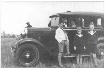 Ford (bron: Aa-Kroniek 34 (2015) nr. 4, blz. 216 (scan 5)