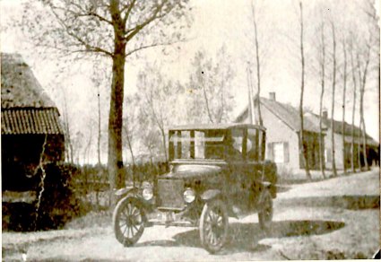 T-Ford (bron: collectie Heemkundekring De Lange Vonder)