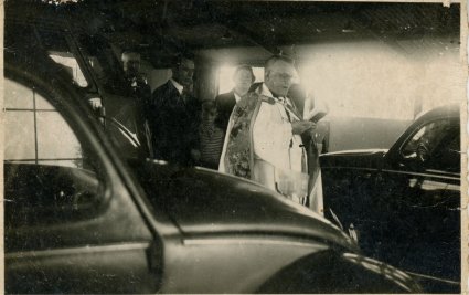 Foto 2: Inzegening Volkswagen Kever (bron: particuliere collectie)